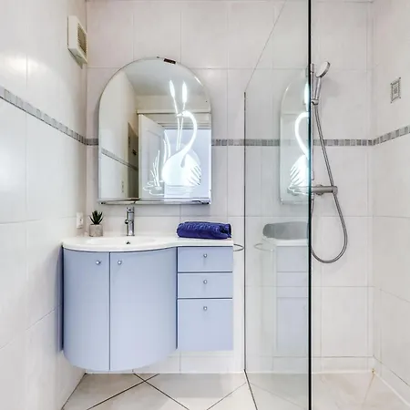 Belleza Ii-1 By Interhome شقة *